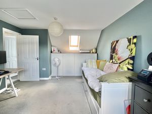 Photo 30- click for photo gallery